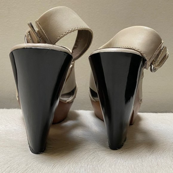 DKNYC Wood Platform Open Toe Clogs - Women's size 8 - Picture 6 of 8